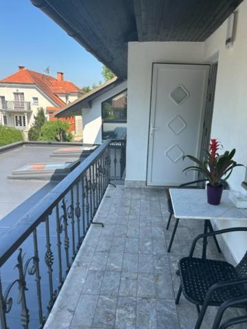 A&E Apartment Ljubljana Ngoại thất bức ảnh